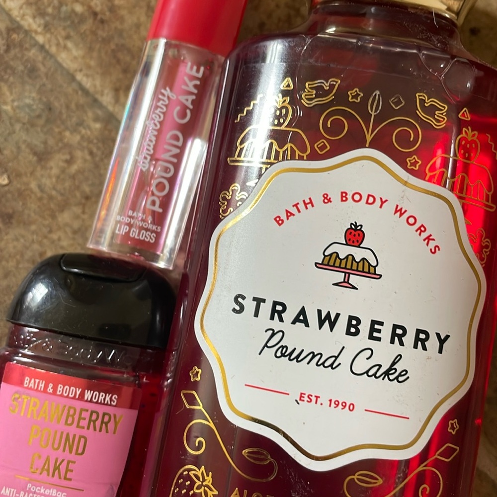 Strawberry pound cake